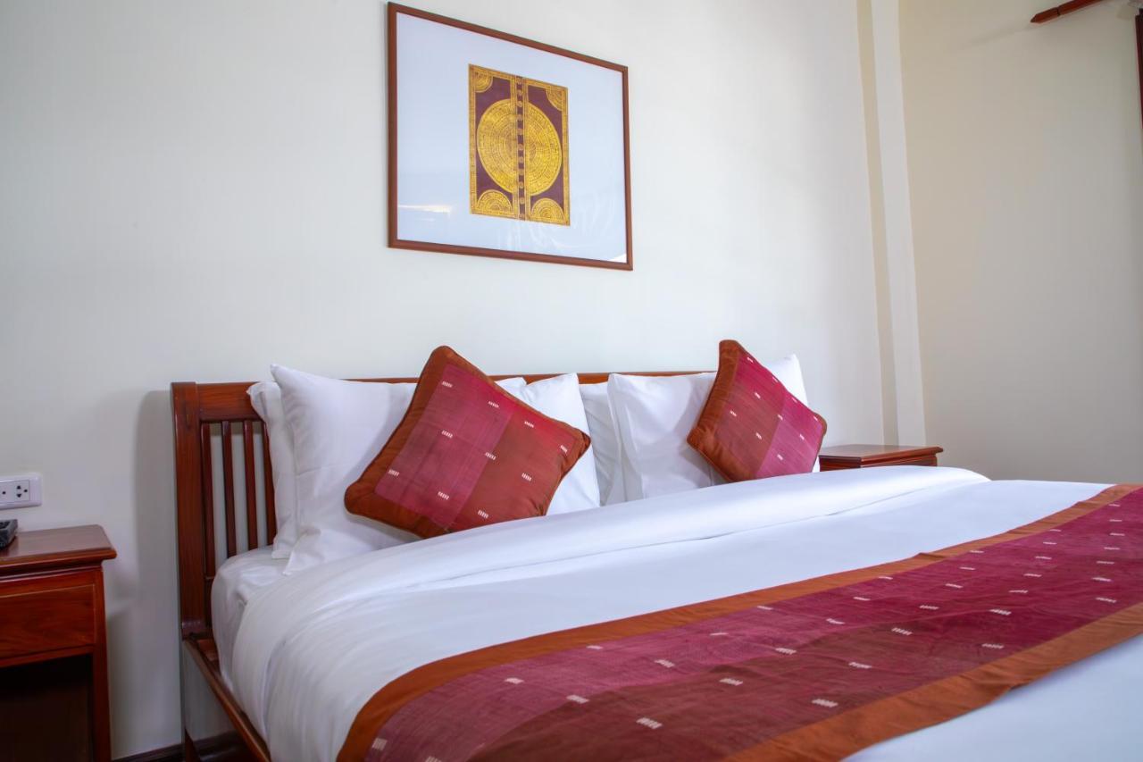 Phongsavath Boutique Hotel Vientiane Luaran gambar